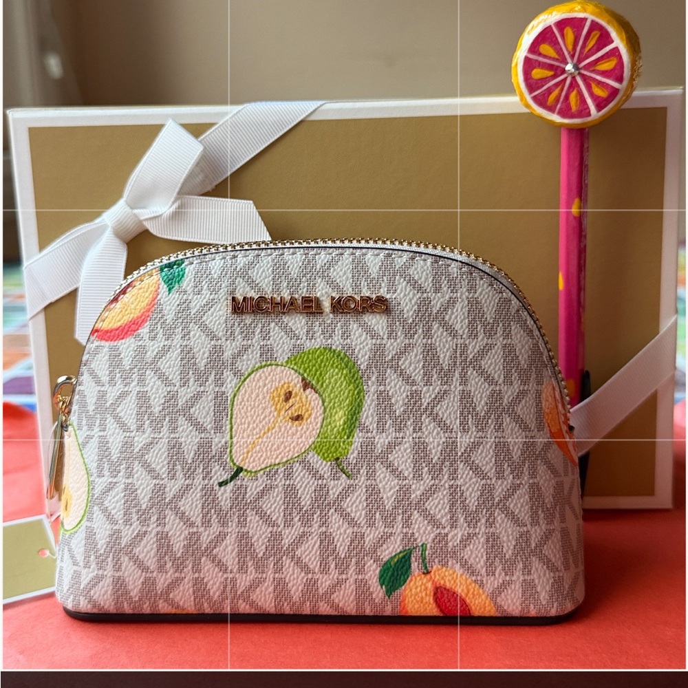 🍋🍑🍓 Michael Kors Multicolor Fruit Print Pouch🍐🍊🍓 NWT 🍑🍐🍊 - Picture 11 of 16
